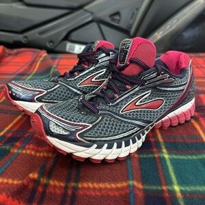 Brooks Ghost 6 Running Shoes